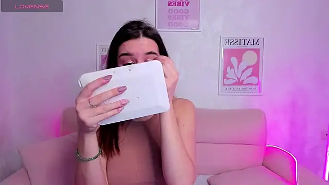 Sweetie Catt online show from October 10, 8:24 am