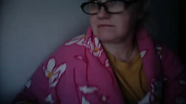 Snapshot of Mayya4321 chatting on November 30, 9:02 am Mayya4321 online show from November 30, 9:02 am