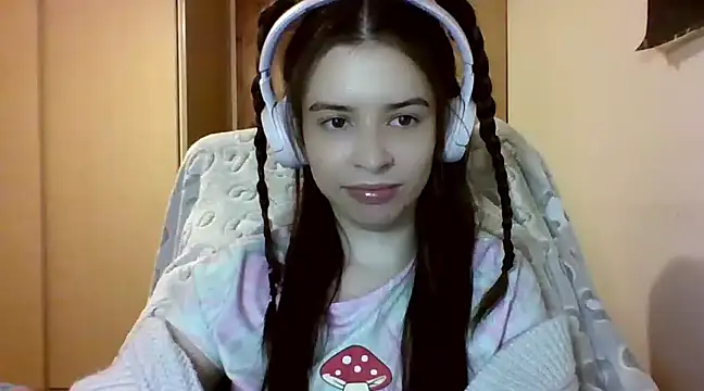 LariceSexy online show from February 12, 9:11 pm