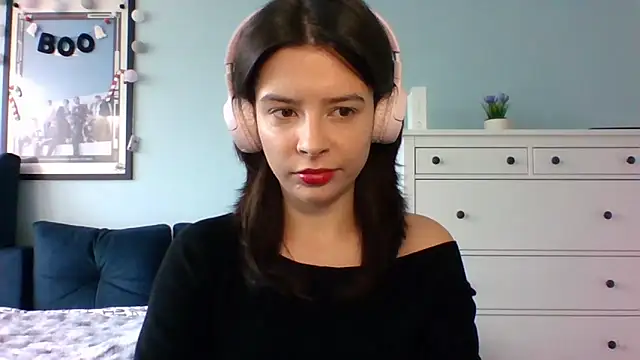 LariceSexy online show from November 4, 1:10 pm