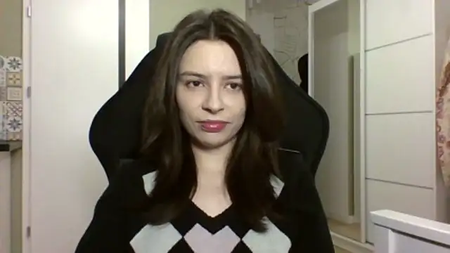 LariceSexy online show from February 19, 7:10 pm