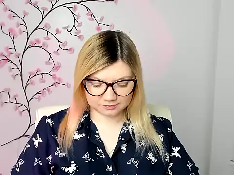 Lola moree online show from January 17, 6:51 am