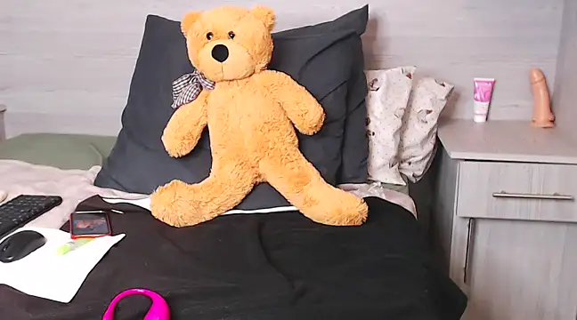 Cherry-brown55 online show from February 5, 3:34 am