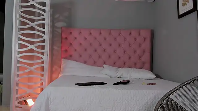 ashanty queen online show from February 12, 1:37 pm
