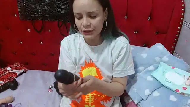 Snapshot of Ariasmithog chatting on February 27, 9:15 pm Ariasmithog online show from February 27, 9:15 pm