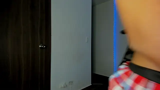 victoriacolin online show from November 14, 12:04 pm