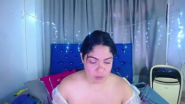 Snapshot of hornny_cougar chatting on March 19, 8:35 pm hornny cougar online show from March 19, 8:35 pm