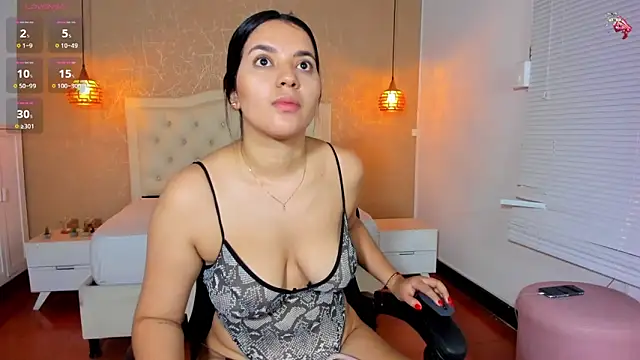 Hadley  online show from September 11, 3:28 am