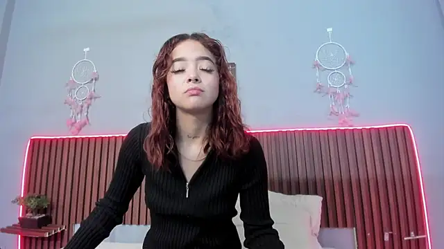 violet thomson online show from March 12, 10:16 am