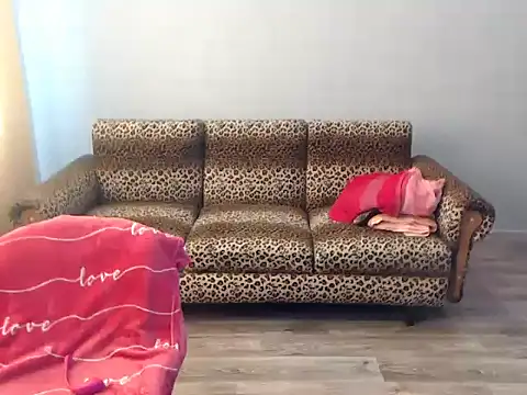 SexyBeatriice online show from September 28, 6:19 am