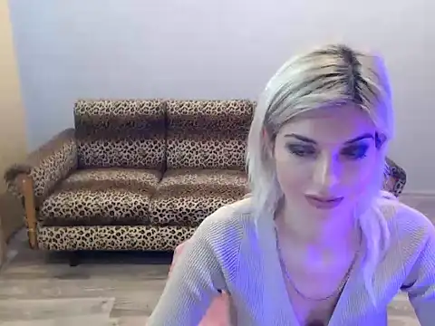 SexyBeatriice online show from November 28, 7:33 am