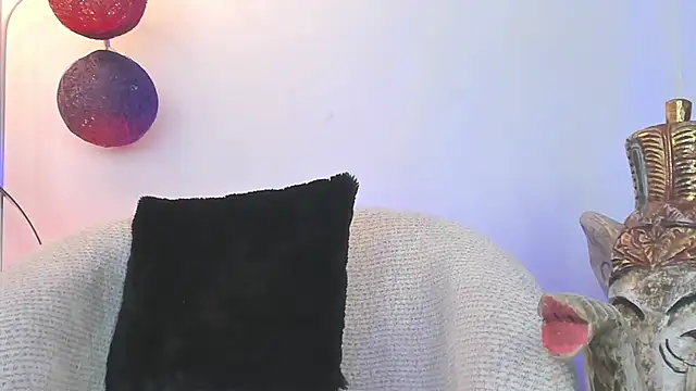 Snapshot of Sam_culhane chatting on June 18, 6:45 pm Sam culhane online show from June 18, 6:45 pm
