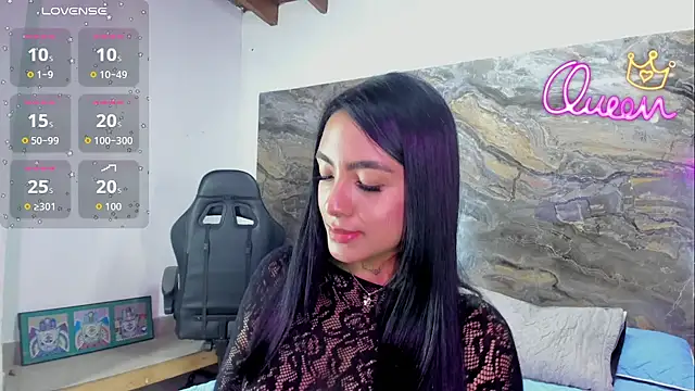 Snapshot of Estefy_gomez09 chatting on February 21, 12:17 pm Estefy gomez09 online show from February 21, 12:17 pm