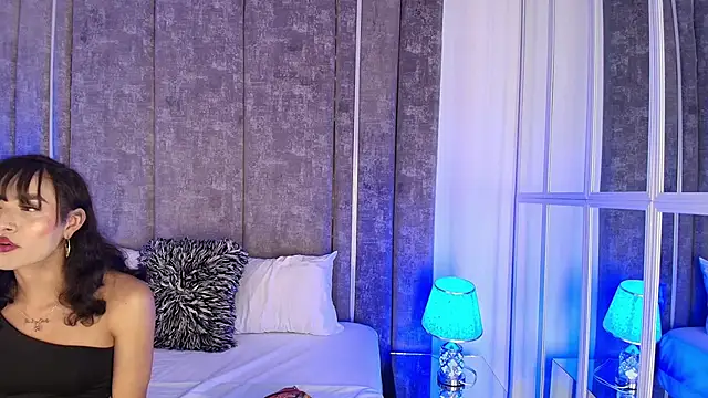 Snapshot of AliDiaz_ chatting on February 5, 7:40 pm AliDiaz online show from February 5, 7:40 pm