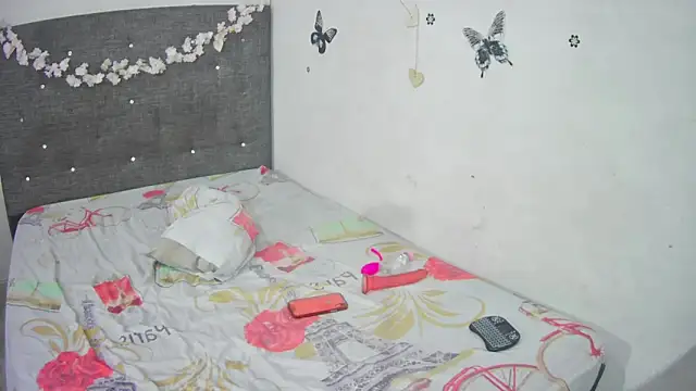 rous daniela01 online show from February 12, 12:37 am