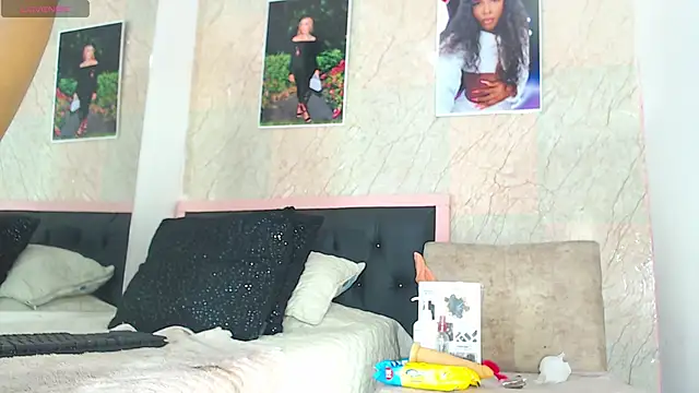 k stormi  online show from November 23, 1:16 am