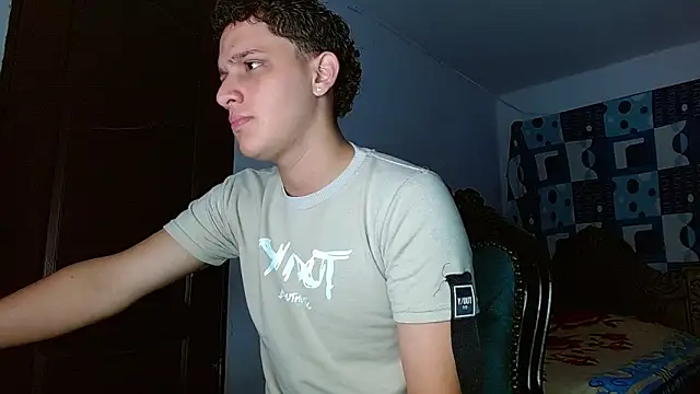 Thomas May4rs online show from November 5, 12:54 am