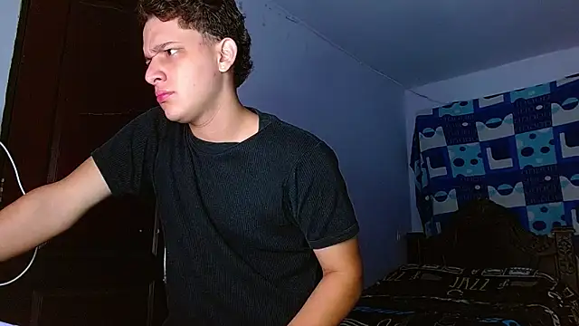 Thomas May4rs online show from November 19, 7:30 am