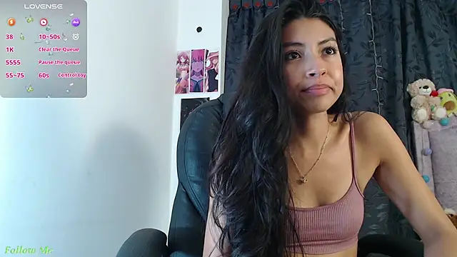 ellajonz online show from March 16, 5:44 am