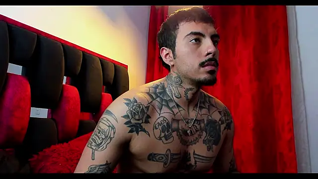 Snapshot of scockpion__ chatting on March 18, 7:22 am scockpion online show from March 18, 7:22 am