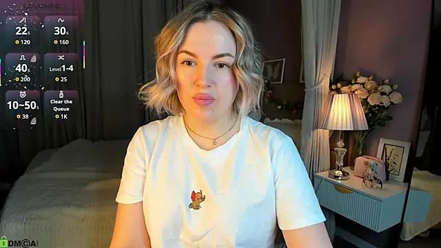 Snapshot of Nikki_Kai chatting on November 3, 11:37 pm Nikki Kai online show from November 3, 11:37 pm