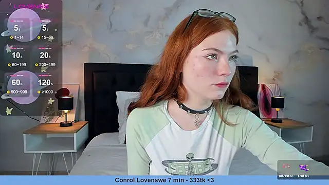 SophieOuld online show from February 20, 3:12 am