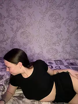 Snapshot of Arielle_Swan chatting on February 27, 3:26 pm Arielle Swan online show from February 27, 3:26 pm