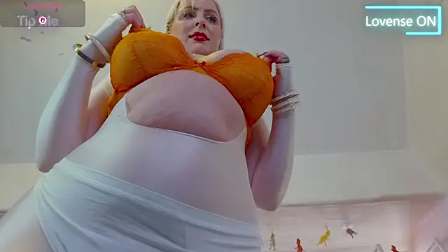 Snapshot of GoddessAlimony chatting on March 21, 6:29 am GoddessAlimony online show from March 21, 6:29 am