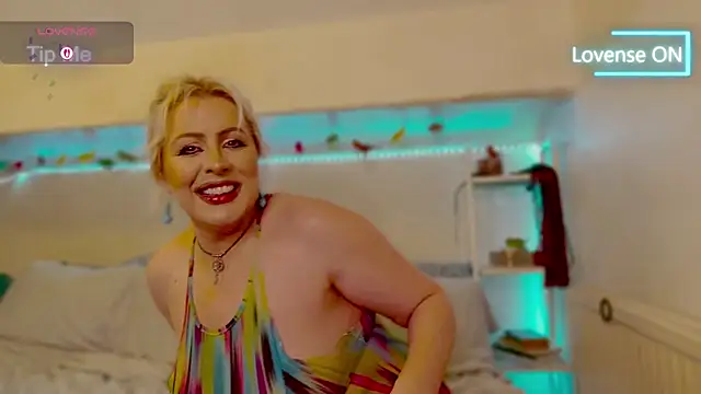 Snapshot of GoddessAlimony chatting on March 25, 10:16 pm GoddessAlimony online show from March 25, 10:16 pm