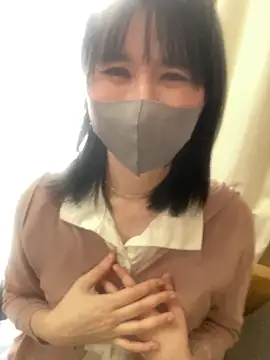 Snapshot of MURA-saki chatting on February 12, 1:19 am MURA-saki online show from February 12, 1:19 am