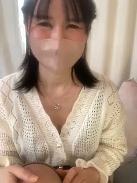 Snapshot of MURA-saki chatting on February 21, 1:22 am MURA-saki online show from February 21, 1:22 am