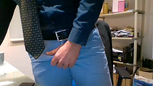 66MA69 online show from November 30, 5:17 pm