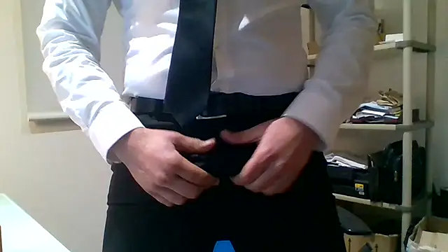 66MA69 online show from March 4, 10:49 pm