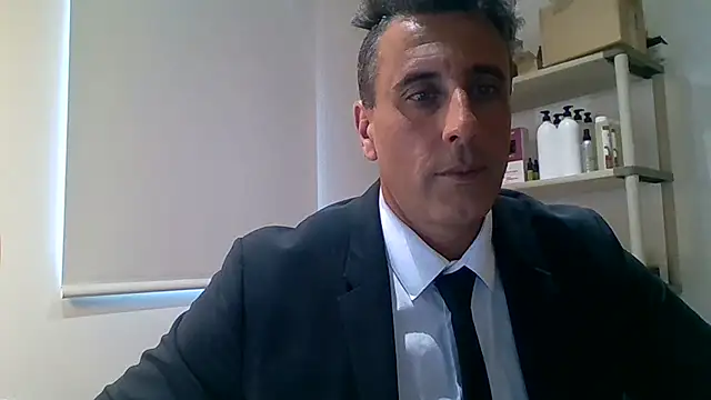 Snapshot of 66MA69 chatting on May 2, 3:17 pm 66MA69 online show from May 2, 3:17 pm