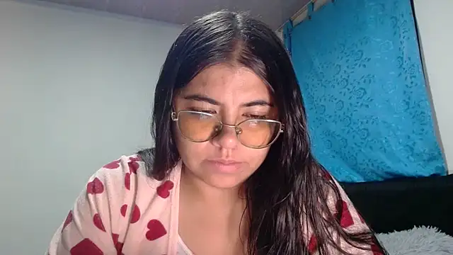 viccky vick online show from July 30, 2:43 am