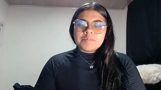 viccky vick online show from August 6, 2:46 am
