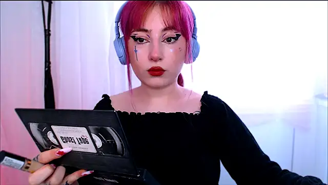 purplewitch online show from March 21, 9:03 am