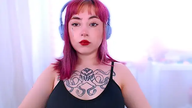 purplewitch online show from March 29, 9:42 am