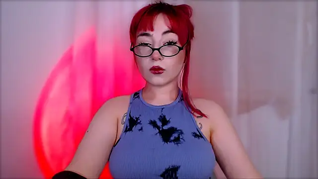 purplewitch online show from April 9, 8:03 pm