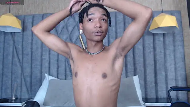 Snapshot of ErickCarmack chatting on March 3, 4:25 am ErickCarmack online show from March 3, 4:25 am