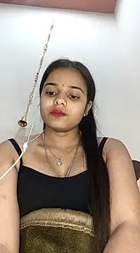 Snapshot of RAYI_123 chatting on February 8, 8:10 pm RAYI 123 online show from February 8, 8:10 pm