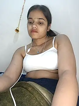 Snapshot of RAYI_123 chatting on February 16, 10:54 pm RAYI 123 online show from February 16, 10:54 pm