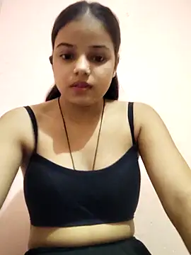 Snapshot of RAYI_123 chatting on October 15, 5:29 am RAYI 123 online show from October 15, 5:29 am