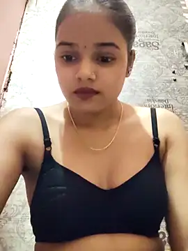 Snapshot of RAYI_123 chatting on November 20, 6:02 am RAYI 123 online show from November 20, 6:02 am