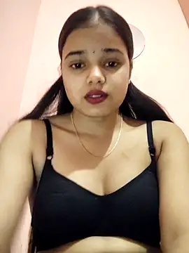 Snapshot of RAYI_123 chatting on November 23, 5:29 am RAYI 123 online show from November 23, 5:29 am