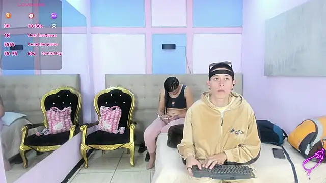 SimonAndJocelyn online show from September 9, 2:49 pm