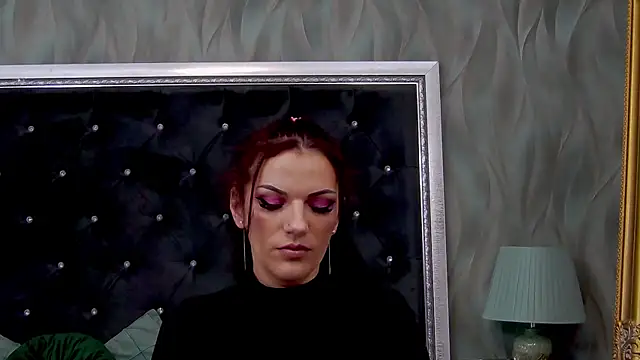 LissaAnn online show from February 19, 6:10 pm