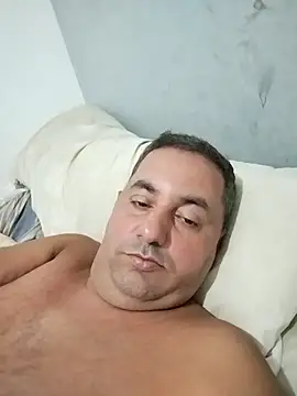 Snapshot of Cruelmalvado chatting on December 14, 12:38 am Cruelmalvado online show from December 14, 12:38 am