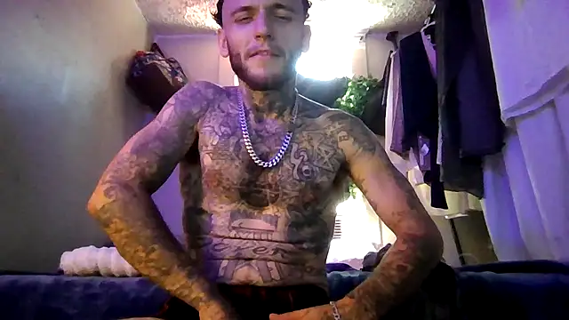 Snapshot of cruz815 chatting on September 22, 5:59 pm cruz815 online show from September 22, 5:59 pm