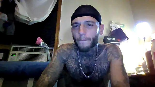 Snapshot of cruz815 chatting on September 23, 6:05 am cruz815 online show from September 23, 6:05 am